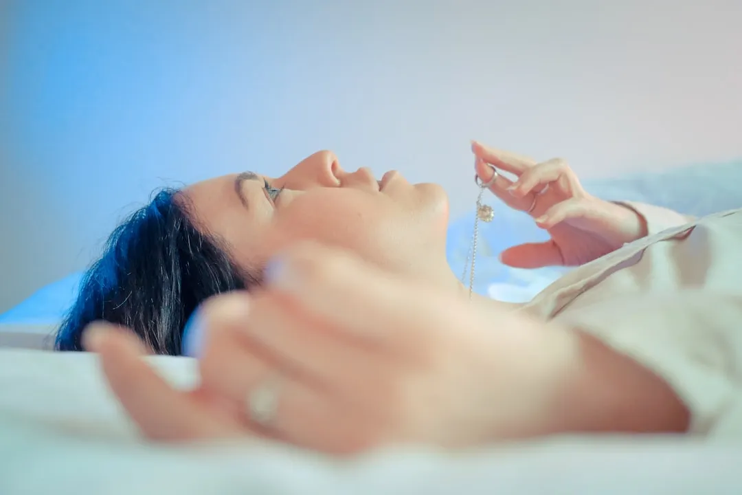 电动叉车与堆高车在仓库物料周转中的协同应用方案